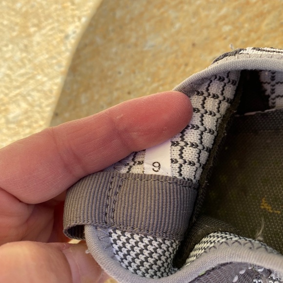 Adidas tennis shoes, gently worn. Clean - Picture 8 of 8